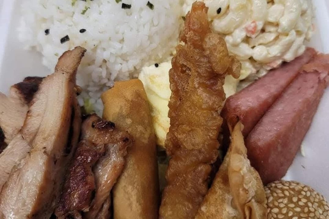 Jeepney Filipino Hawaiian Fusion Food Jber Photos 2